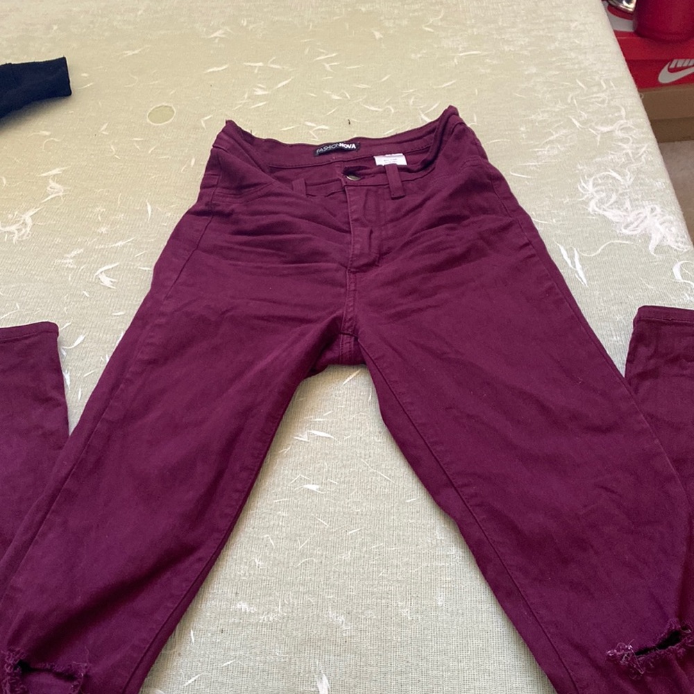 I am selling pants